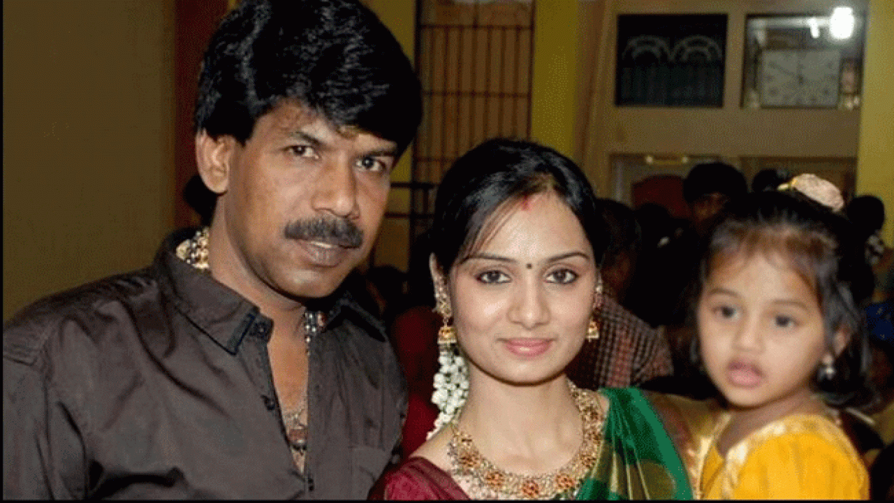 Director bala and muthumalar get divorced
