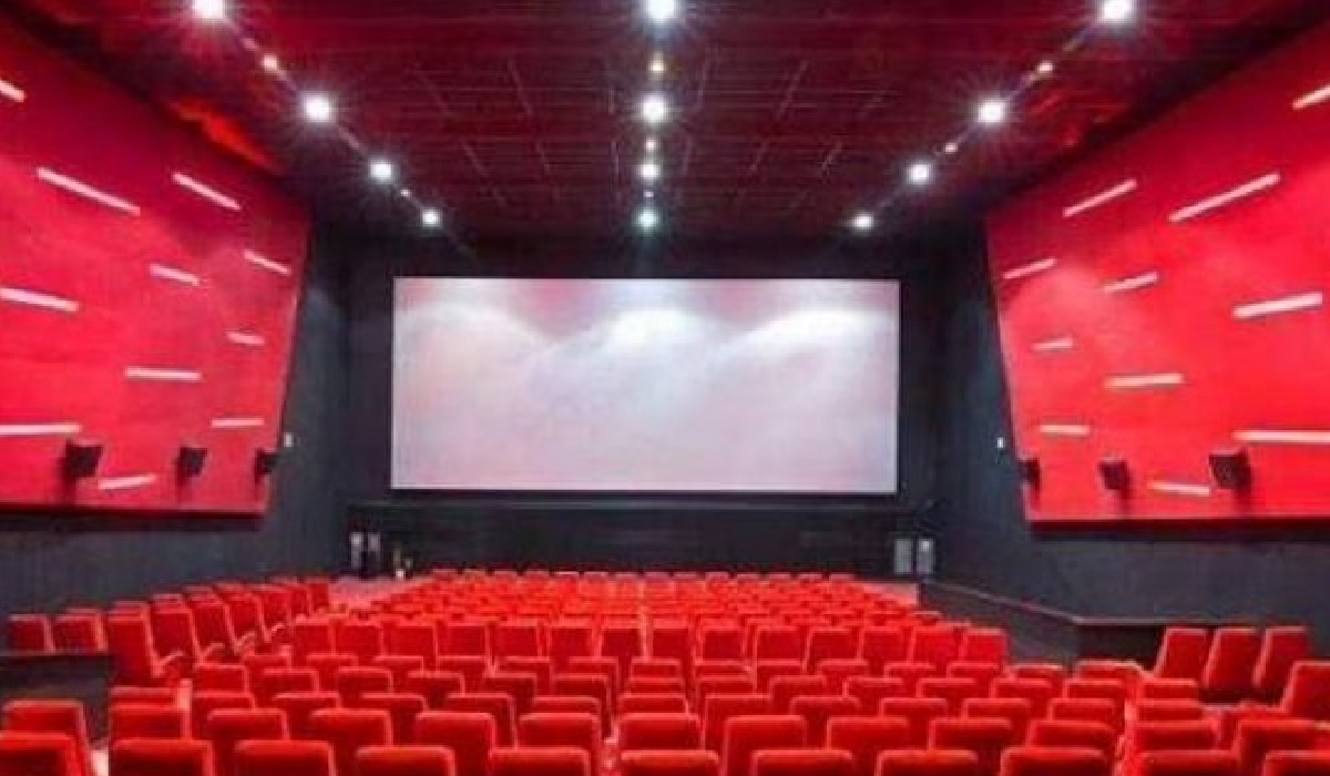 voluntary-closed-of-4-theaters-in-anantapur