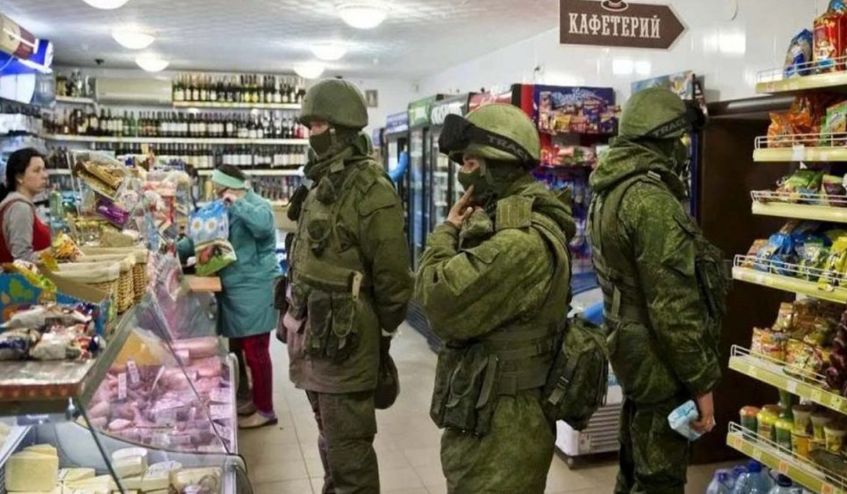 Short Of Essential Supplies, Russian Troops Loot Local Stores In Konotop
